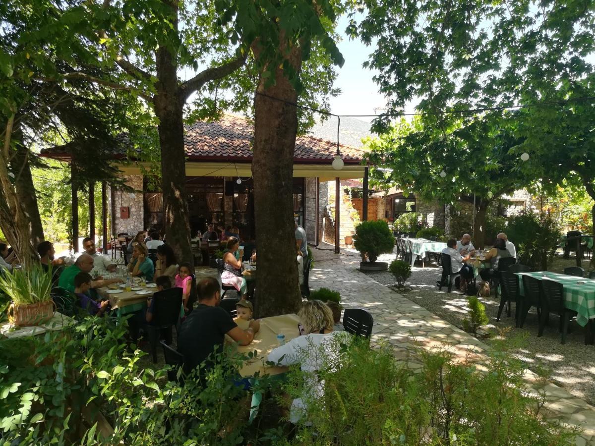 Villa Plataniotissa Mansion Kalavryta Exterior foto